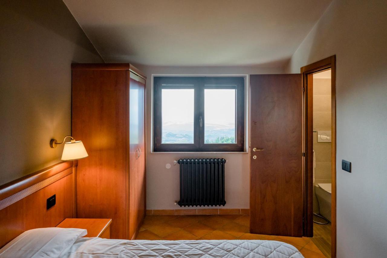Hotel La Scottiglia E Ristorante Seggiano المظهر الخارجي الصورة
